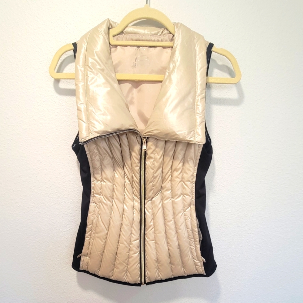 Calvin Klein Performance Women XS Premium Down‎ Puffer Vest Cream Jacket